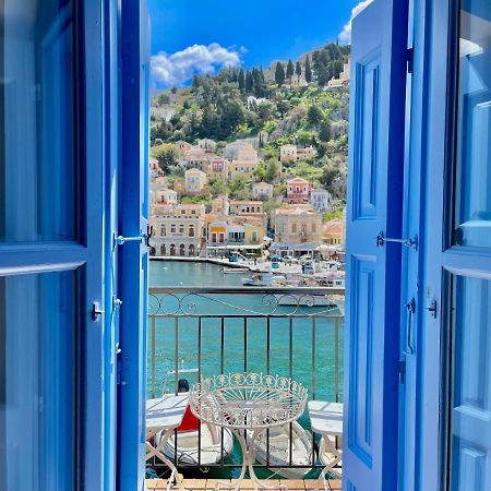 Apartamento Nikolakis, Seafront - Harbor View Symi Exterior foto