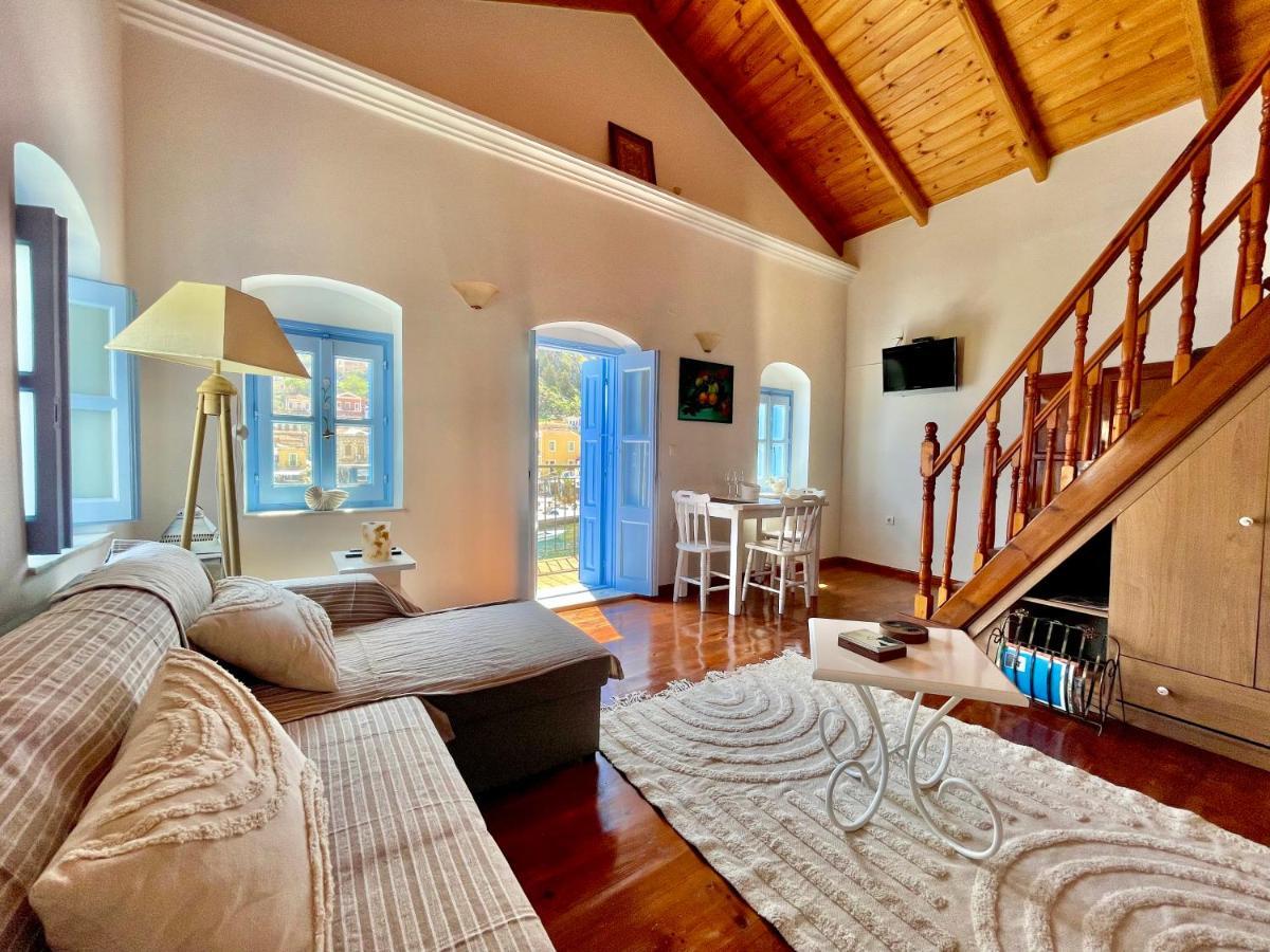 Apartamento Nikolakis, Seafront - Harbor View Symi Exterior foto